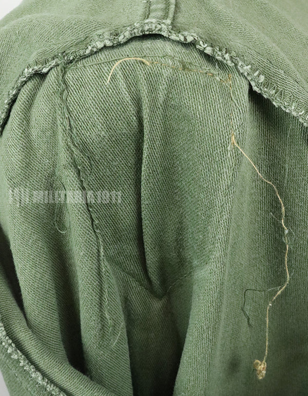 実物　アメリカ陸軍　ユーティリティシャツ　OG-107 　第一師団パッチなど徽章付（後付け）