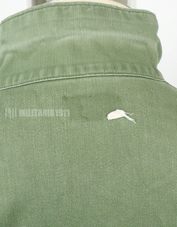 実物　アメリカ陸軍　ユーティリティシャツ　OG-107 　第一師団パッチなど徽章付（後付け）