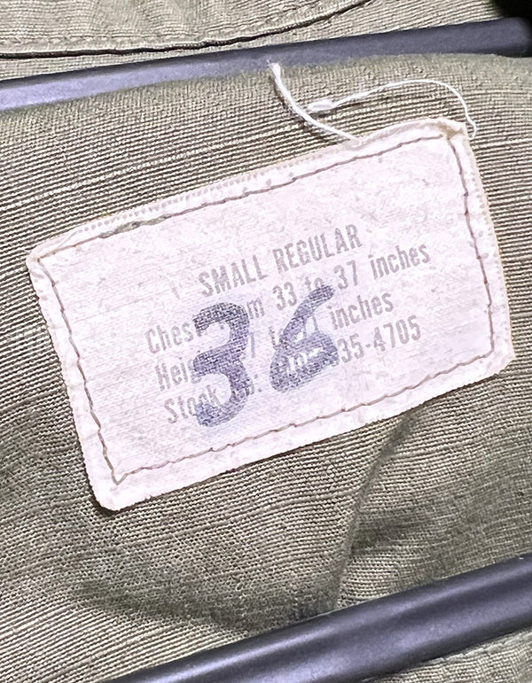 実物　アメリカ空軍　後期型ジャングルファティーグ　ショートスリーブカスタム　徽章付き 1969年契約