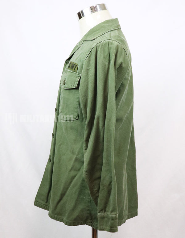 実物　ユーティリティシャツ OG-107 　放出品　1960年代後半〜1970年代初頭 戦中ロット