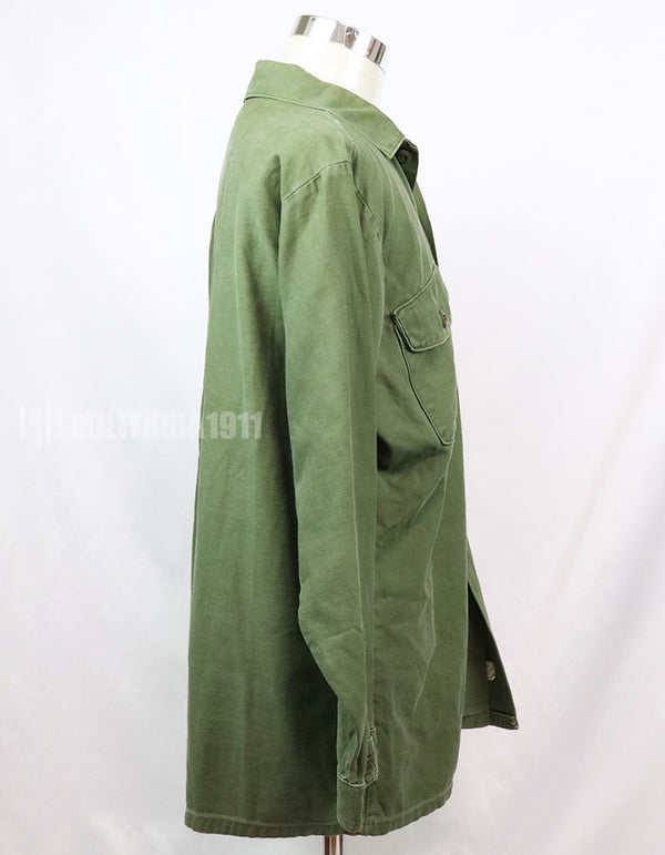 実物　ユーティリティシャツ OG-107 　放出品　1973年製 戦後ロット コンディション良い　大きいサイズ