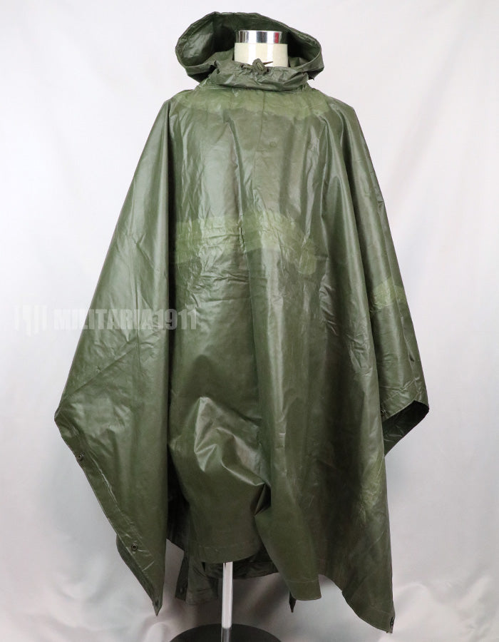 実物　アメリカ軍　ポンチョ　1968年製　放出品