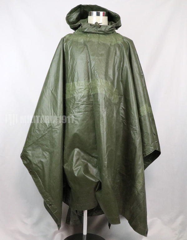 実物　アメリカ軍　ポンチョ　1968年製　放出品