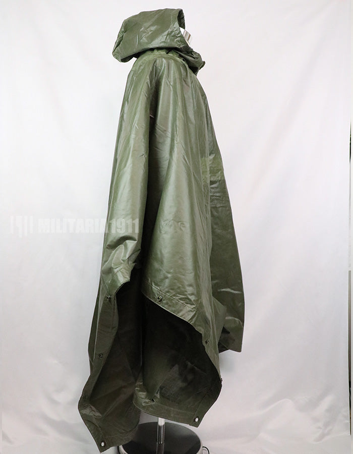 実物　アメリカ軍　ポンチョ　1968年製　放出品