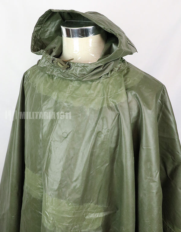 実物　アメリカ軍　ポンチョ　1968年製　放出品