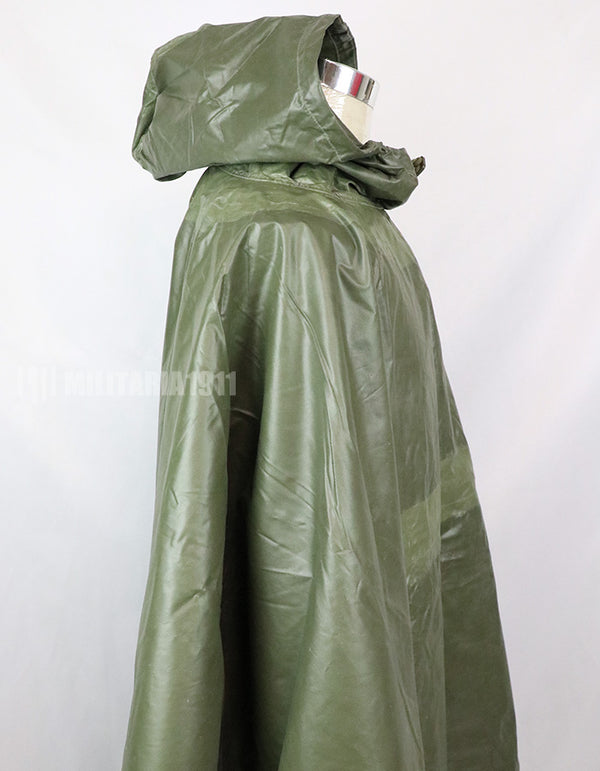 実物　アメリカ軍　ポンチョ　1968年製　放出品