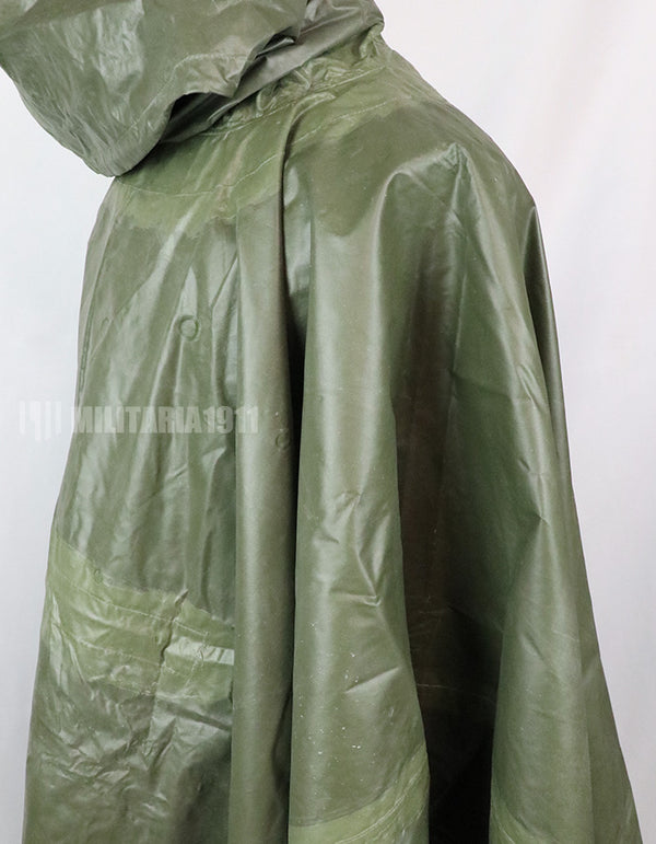 実物　アメリカ軍　ポンチョ　1968年製　放出品