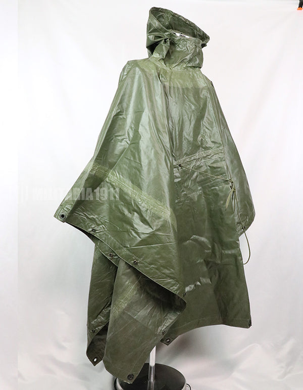 実物　アメリカ軍　ポンチョ　1968年製　放出品