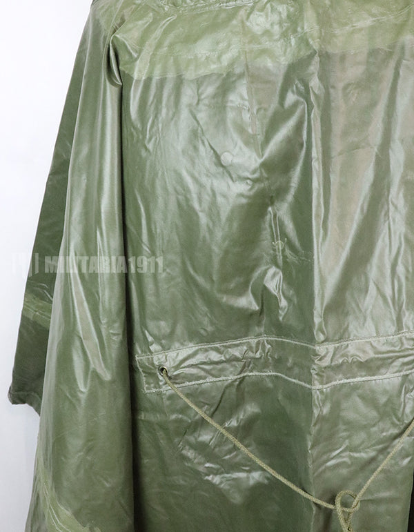 実物　アメリカ軍　ポンチョ　1968年製　放出品