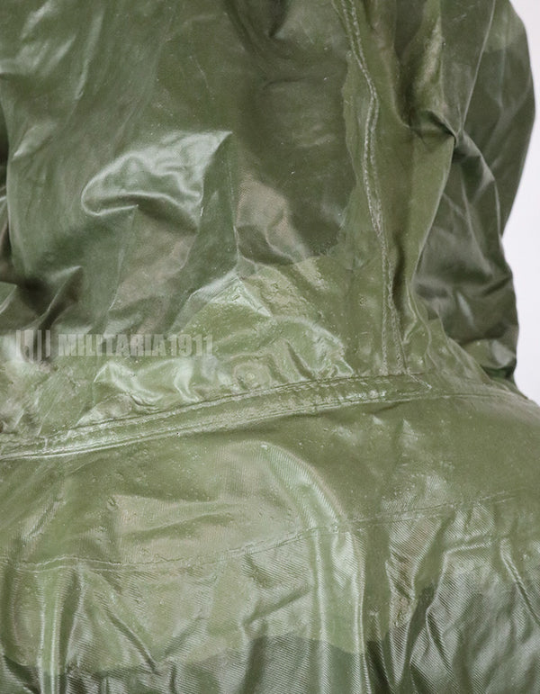 実物　アメリカ軍　ポンチョ　1968年製　放出品