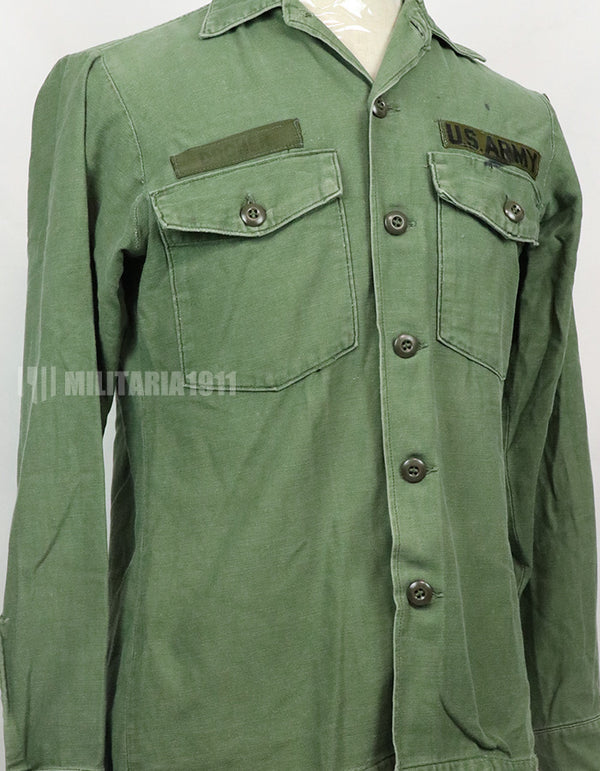 実物　アメリカ陸軍　第一歩兵師団　ユーティリティーシャツ　OG-107　1970年製　パッチ後付け　放出品
