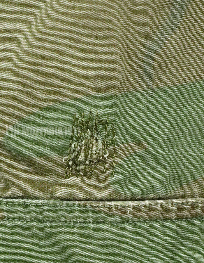 Original non ripstop fabric ERDL jungle fatigues jacket, faded, scratches.