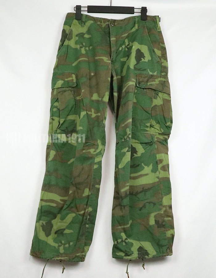 実物　アメリカ軍　ERDL ジャングルファティーグパンツ　使用感あり　リップストップ生地　1968年契約 B