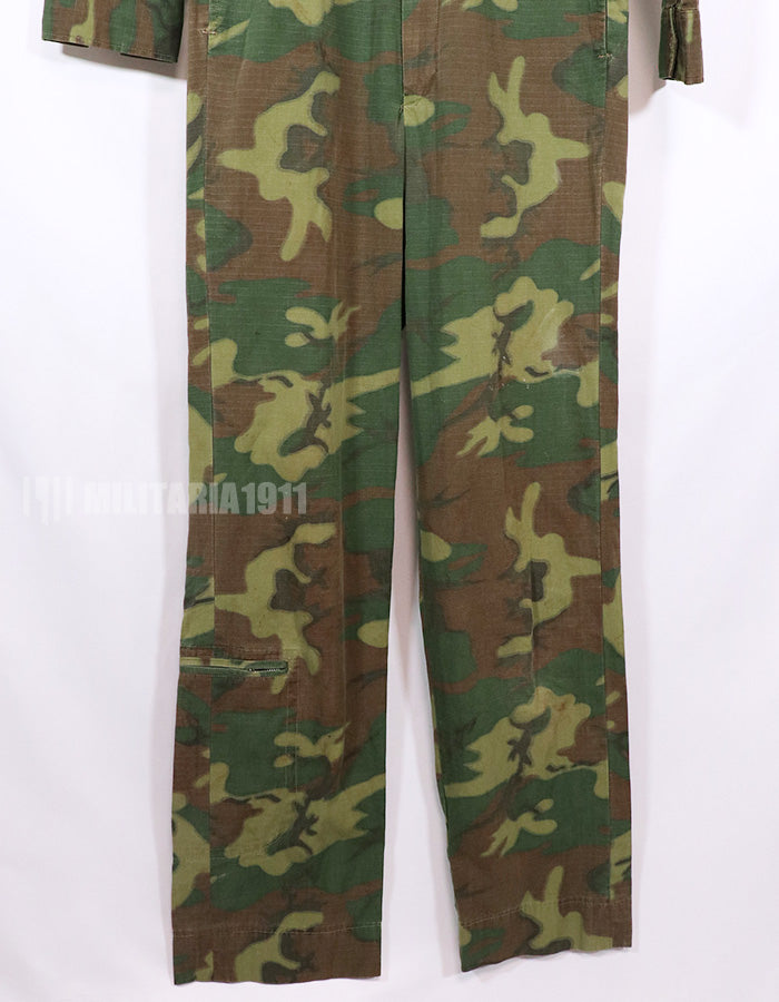 実物　南ベトナム空軍　ERDL　ローカルメイドフライトスーツ　汚れ、ジッパー・ボタン破損あり