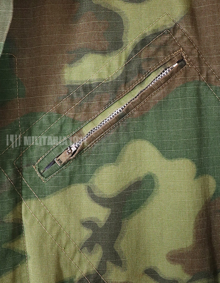 実物　南ベトナム空軍　ERDL　ローカルメイドフライトスーツ　汚れ、ジッパー・ボタン破損あり