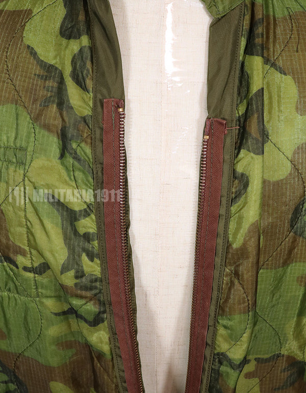 真贋不明　70年台ポンチョライナー製　ジャケット　未使用　生産地不明