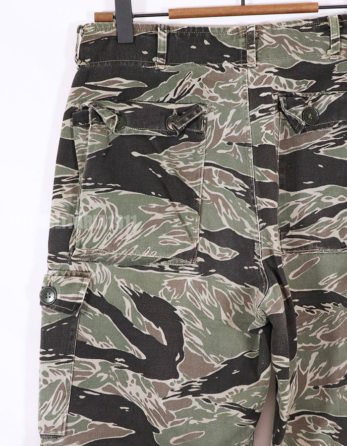 実物　シルバータイガー　タイガーストライプ　Asian Cut パンツ　退色あり　中古品