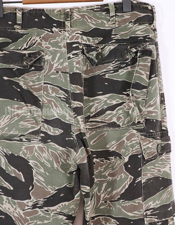 実物　シルバータイガー　タイガーストライプ　Asian Cut パンツ　退色あり　中古品