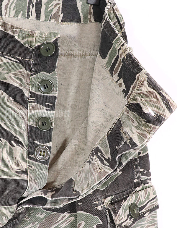 実物　シルバータイガー　タイガーストライプ　Asian Cut パンツ　退色あり　中古品