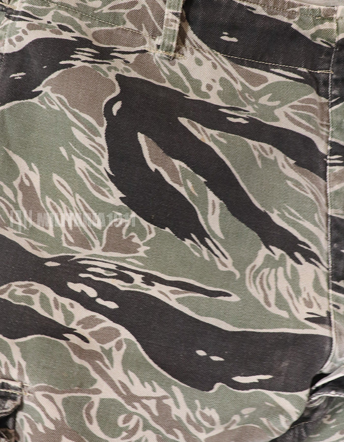 実物　シルバータイガー　タイガーストライプ　Asian Cut パンツ　退色あり　中古品