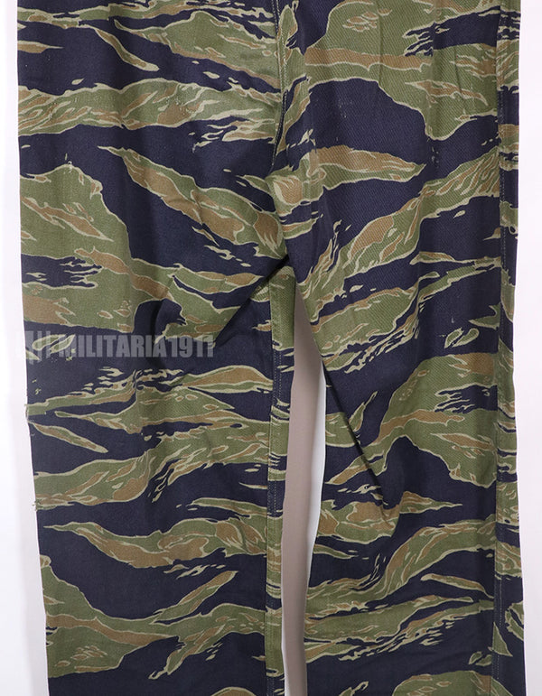 実物　ヘビーウェイト生地　タイガーストライプ　パンツ　中古品　ポケットなし