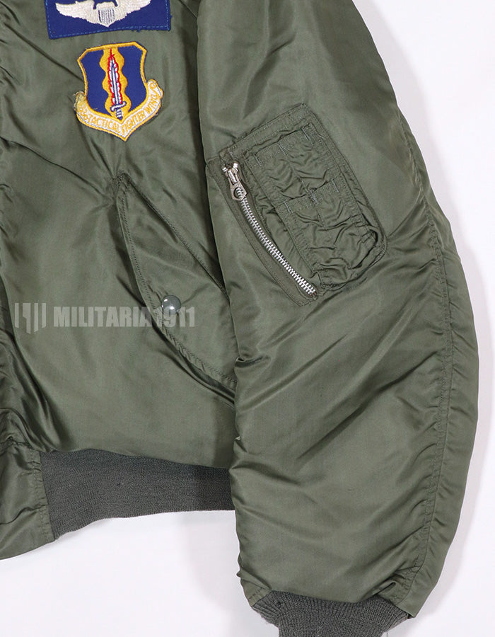 実物　1972年製　アメリカ空軍　L-2B  フライトジャケット　徽章付き（後付け）