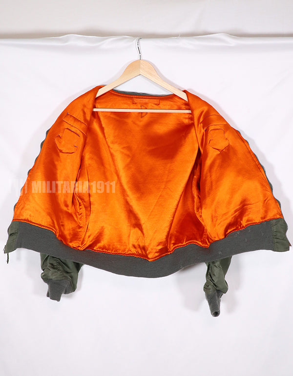 実物　1972年製　アメリカ空軍　L-2B  フライトジャケット　徽章付き（後付け）