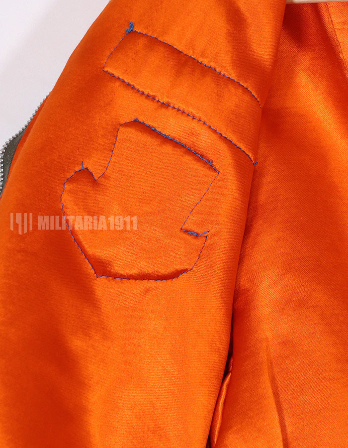 実物　1972年製　アメリカ空軍　L-2B  フライトジャケット　徽章付き（後付け）