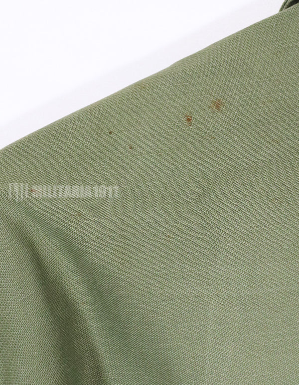 実物　アメリカ陸軍　ユーティリティシャツ　後付けパッチ付き　中古品