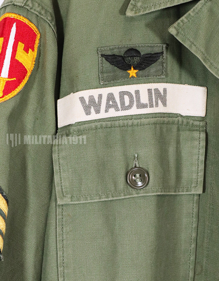 実物　アメリカ陸軍　ユーティリティシャツ　後付けパッチ付き　中古品