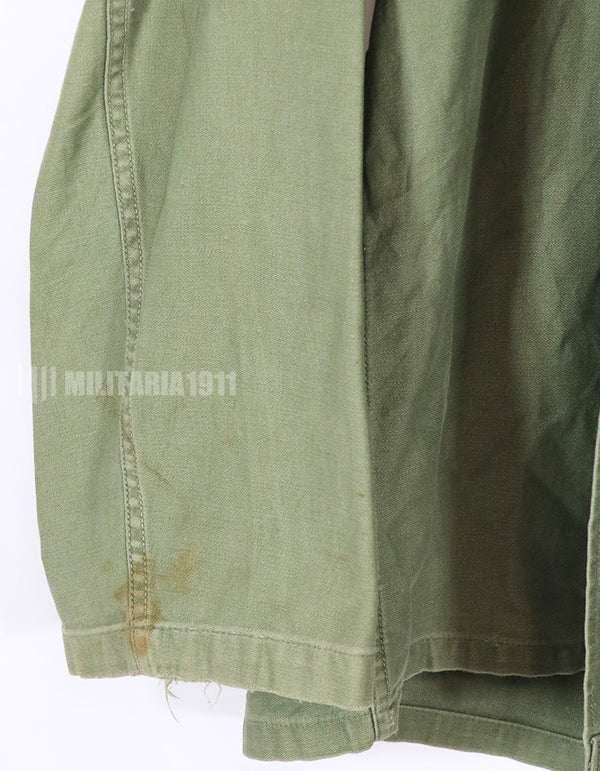 実物　アメリカ陸軍　ユーティリティシャツ　後付けパッチ付き　中古品