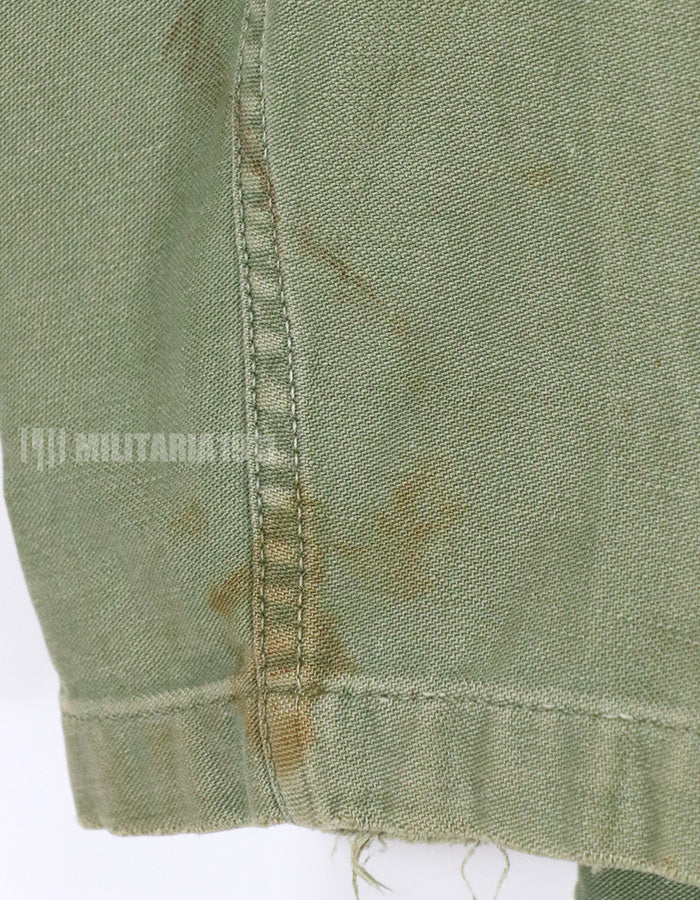 実物　アメリカ陸軍　ユーティリティシャツ　後付けパッチ付き　中古品