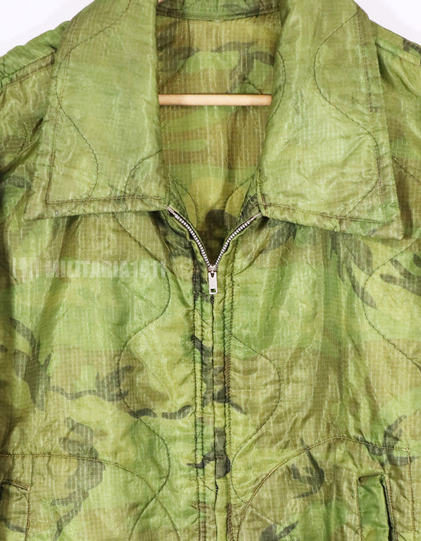 実物　米軍ポンチョ　スーバニアジャケット　刺繍なし