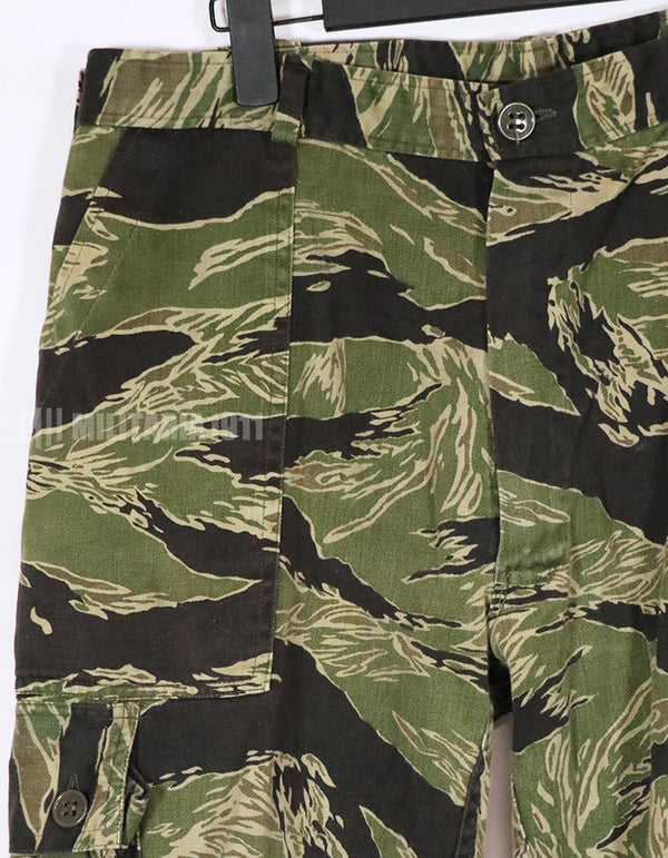 実物　沖縄タイガー　JWD　タイガーストライプ　パンツ　ビッグサイズ　中古品　股下短い