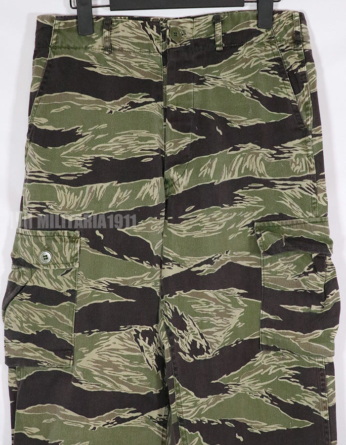 正品冲绳虎纹裤，面料已修补，稀有物品