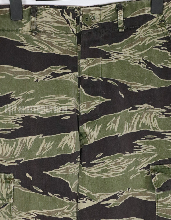 正品冲绳虎纹裤，面料已修补，稀有物品