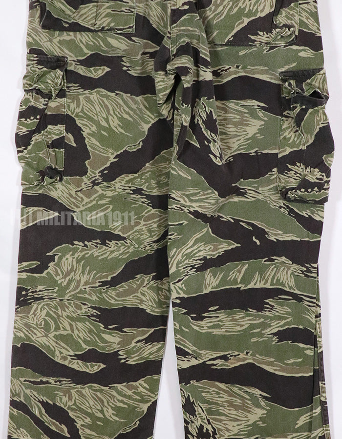 正品冲绳虎纹裤，面料已修补，稀有物品