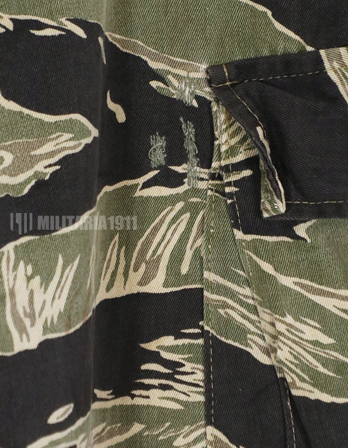 実物　沖縄タイガー　タイガーストライプ パンツ　中古品　補修あり