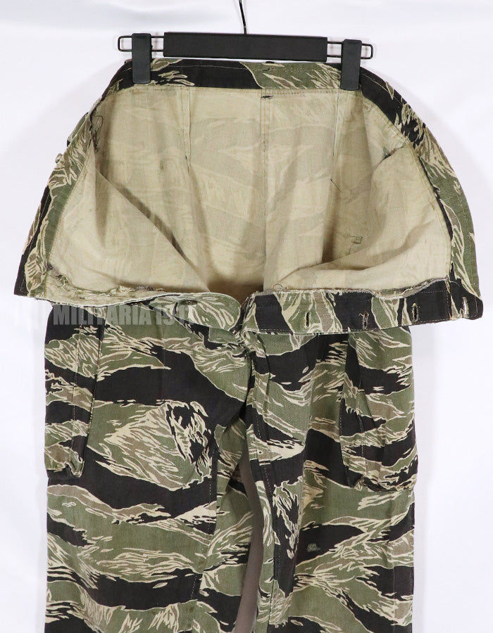 実物　沖縄タイガー　タイガーストライプ パンツ　中古品　補修あり