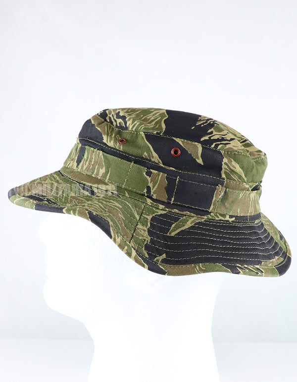 実物　ジョンウェインデンスパターン　タイガーストライプ　ブーニーハット　シルバータイガー