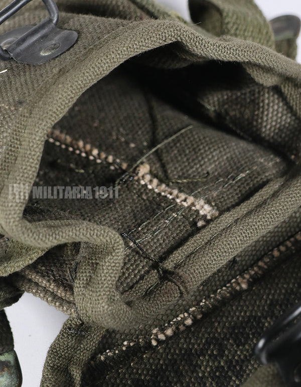 実物　アメリカ軍　M16 A1　20連マガジン　アーモポーチ　ほぼ未使用品