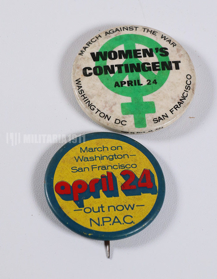 ベトナム戦争　反戦活動アイテム　Anti War item ビア缶バッチ　ヒッピー　破損あり