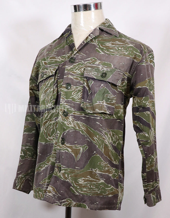 レプリカ　シルバータイガーストライプ　タイガーストライプシャツ　退色あり　メーカー不明　