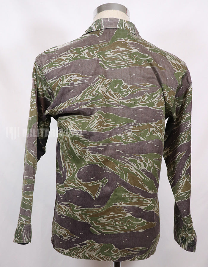 レプリカ　シルバータイガーストライプ　タイガーストライプシャツ　退色あり　メーカー不明　