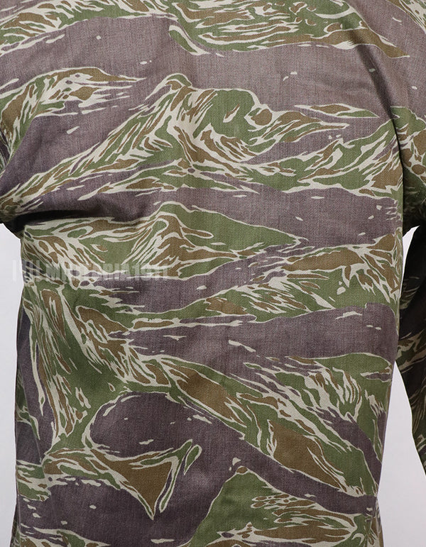 レプリカ　シルバータイガーストライプ　タイガーストライプシャツ　退色あり　メーカー不明　