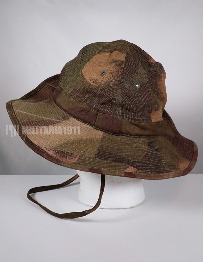 実物生地レプリカ　フランス軍　南ベトナム陸軍　ウィンドプルーフカモフラージュ　ブッシュハット　中古品